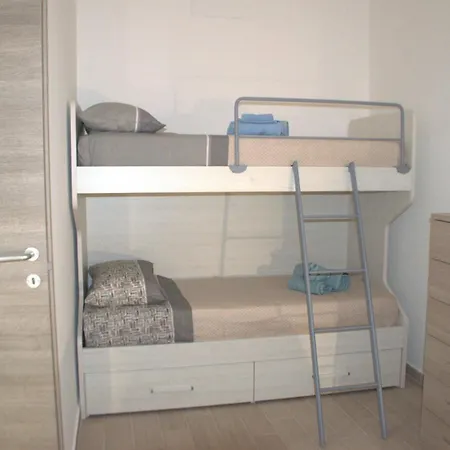 Apartment Sweet Dreams Af